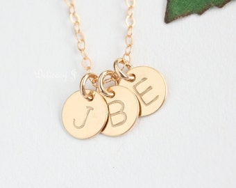 Custom Gold Initial Disc / 14K Gold Filled Personalized Necklace / Hand Stamped Monogram Necklace / Gold Or Silver / Simple Dainty Necklace