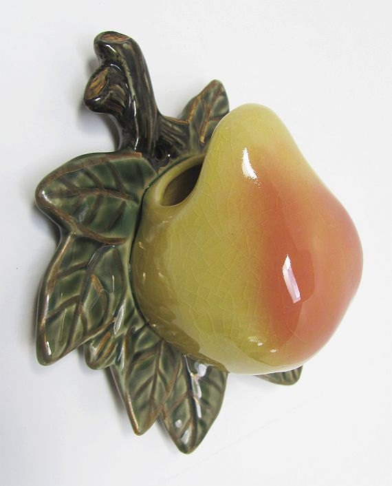 McCoy Pottery Pear Wall Pocket McCoy Collectable Pottery