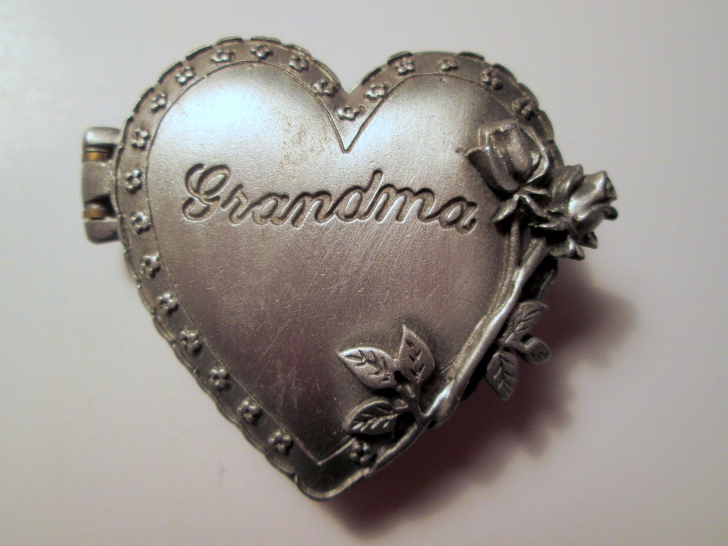 Vintage JJ Jewelry Pin Brooch Locket Artifacts unique