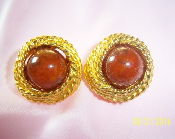 Vintage Designer Signed Kenneth Lane Brown Swirl Button Clip-on Earrings