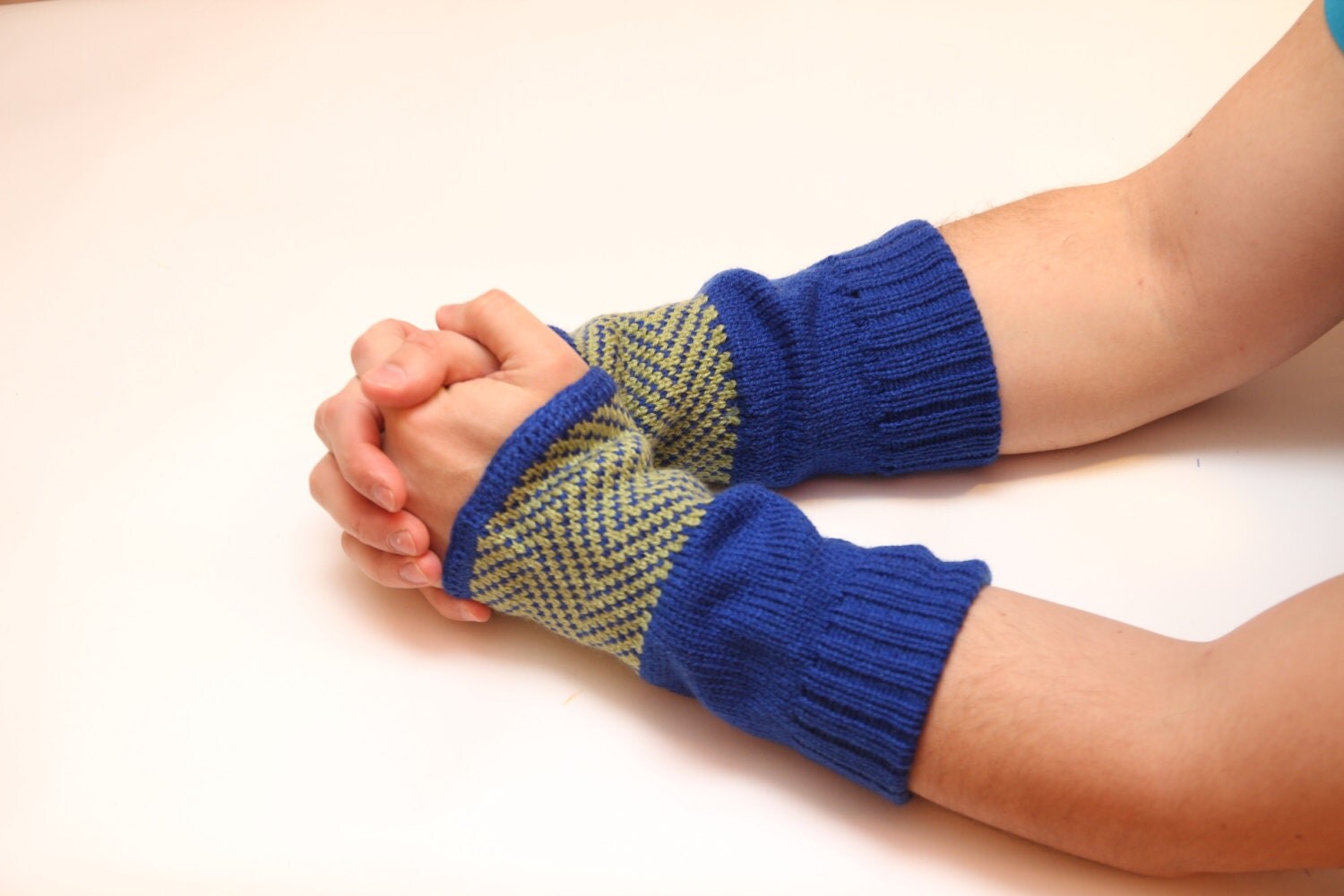 Men arm warmers Men Wrist Warmers Men Fingerless by warmpresents