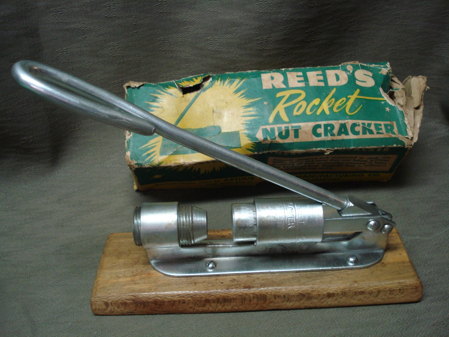 Vintage Reeds Rocket Nut CrackerModel R300 by TreasuresAZ on Etsy