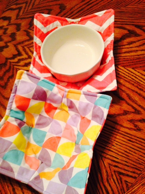 Download Microwave Bowl Cozy Pot Holder Reversible set of 2 Multi Color