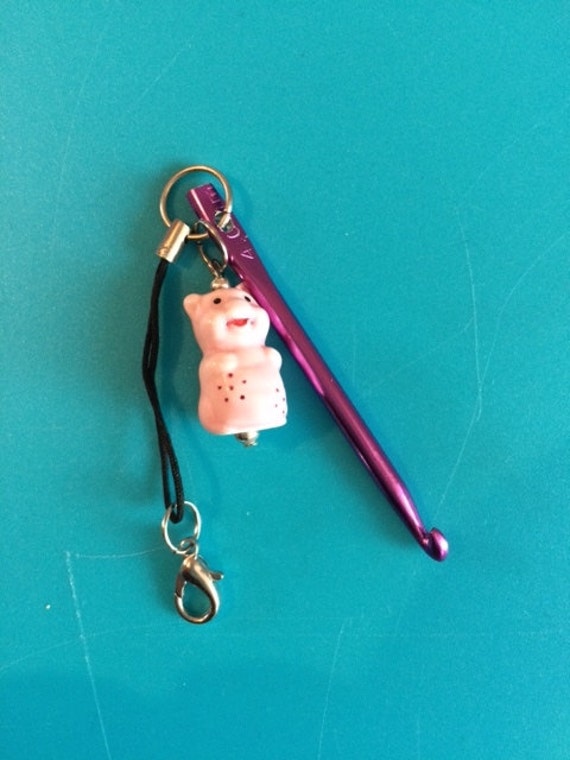 Items similar to Pink Piggy emergency crochet hook with charm - size 4. ...