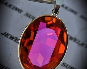 Genuine Silver Plated Swarovski Crystal Astral Pink Oval Pendant