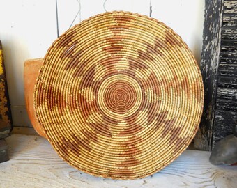 Vintage 1940s Southwest Californian Native American Souvenir Flat Pinwheel Coil Flat Grass Basket Country Cottage Farmhouse Chic