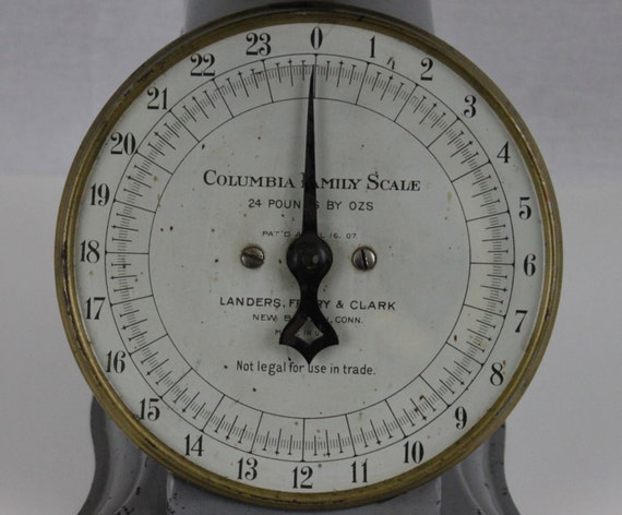 Antique 1907 Columbia Family Scale Lander Frary & Clark