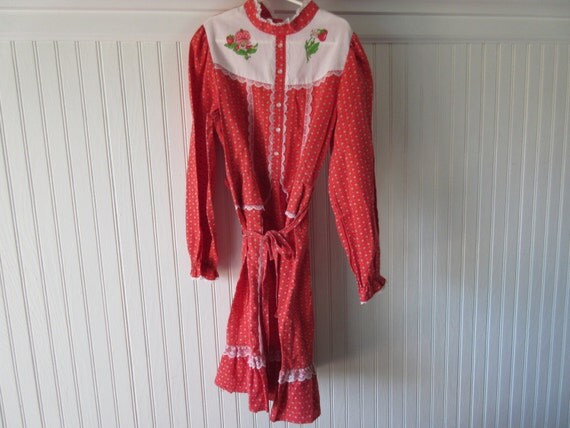 vintage strawberry shortcake clothes