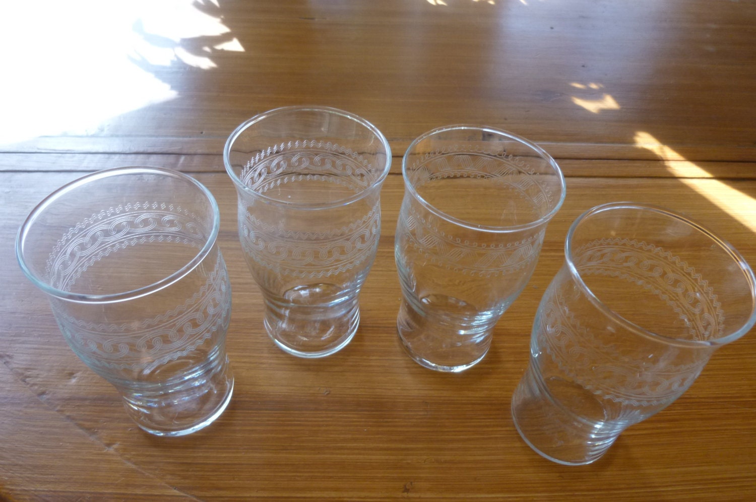 Vintage Juice Glasses Set of 4 Small Etched Glass by ZoomVintage