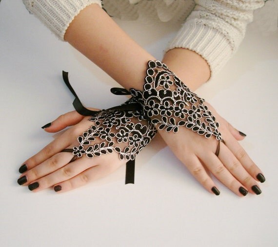 Black lace gloves silver hand jewelry black bridal gloves
