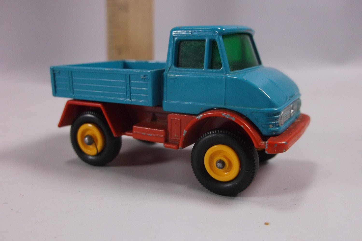 Unimog Mercedes Vintage Lesney Matchbox 49 Blue 1967.epsteam