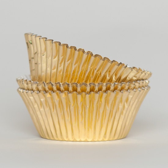 50 Gold Foil Cupcake Liners Baking Cups by SparkletParty on Etsy