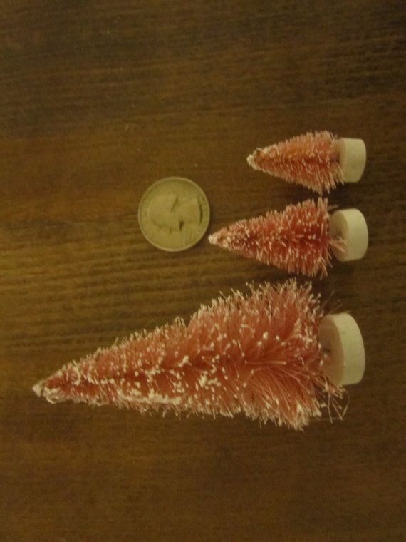 8 pink bottle brush trees christmas tree by redstarvintage 8 pink bottle brush trees christmas tree by redstarvintage