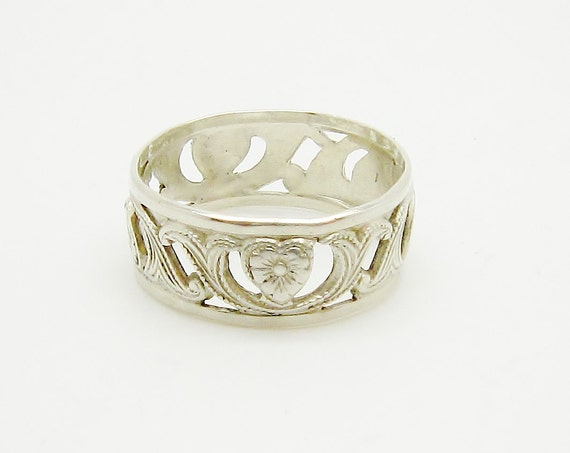 open work wedding ring