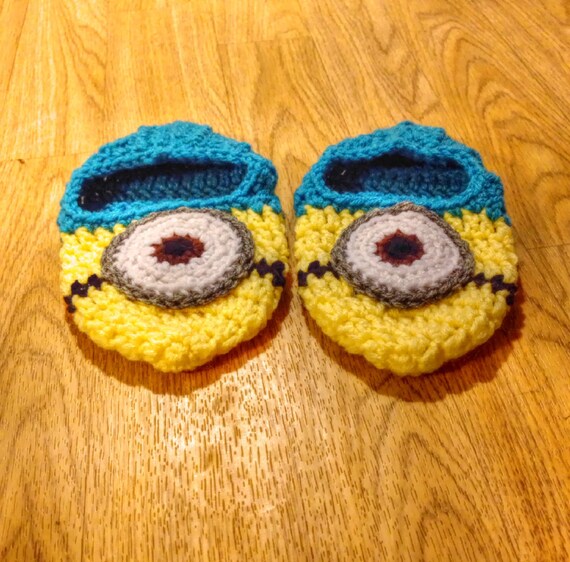 minion slippers crochet crochet minion slippers minion slippers crochet crochet minion slippers