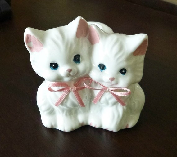 Ceramic Kittens Lipstick Holder Vase Vintage Porcelain Kitty