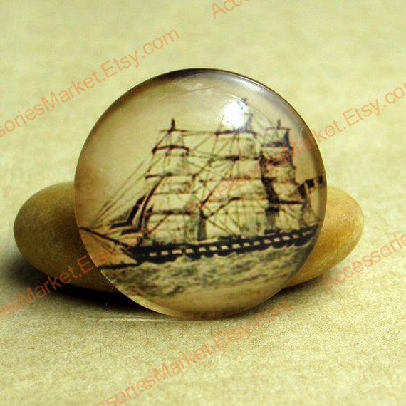 Vintage Ship Handmade Round Glass Photo by AccessoriesMarket