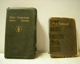 2 books-religion-new testament-psalms-proverbs-chuch-sunday mass-prayers-