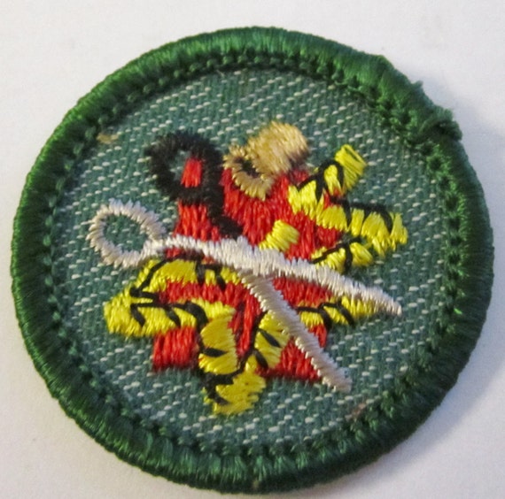 Vintage 1950's Intermediate Girl Scout Badge by AllThingsGirlScout