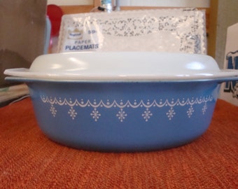 FREE SHIPPING Pyrex Snowflake Blue 045