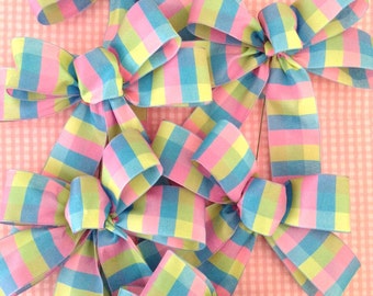 Easter Decorative Bows / Plaid Pastel Colors Bows / Pastel Colors Bows / set of 6 / Handmade and design in wired ribbon
