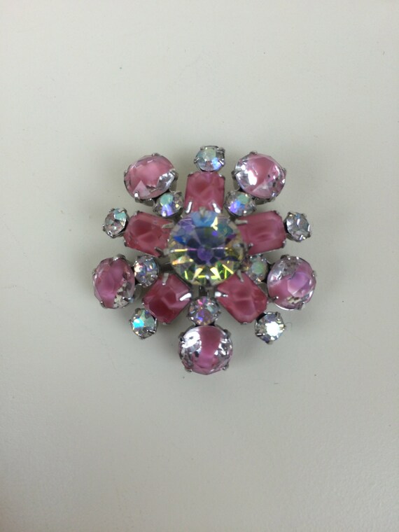 Coro pink aurora borealis rhinestone starburst brooch pin