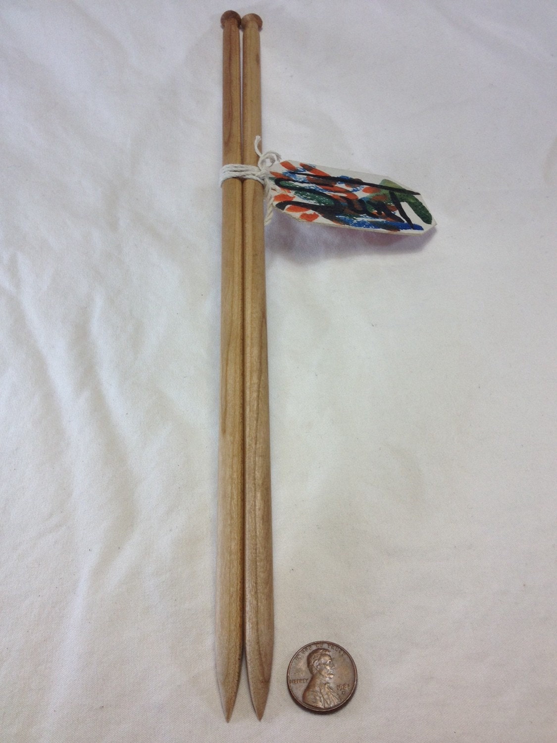 Cherry Knitting needles 12 3/4 long tag135
