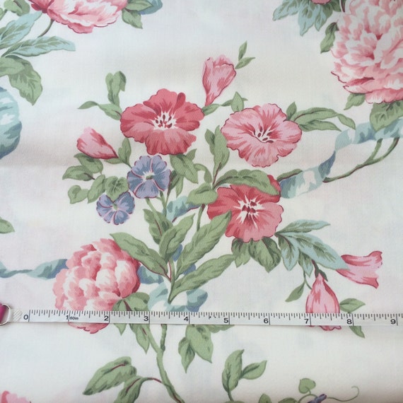 Half meter floral vintage fabric by TwittenCottage on Etsy