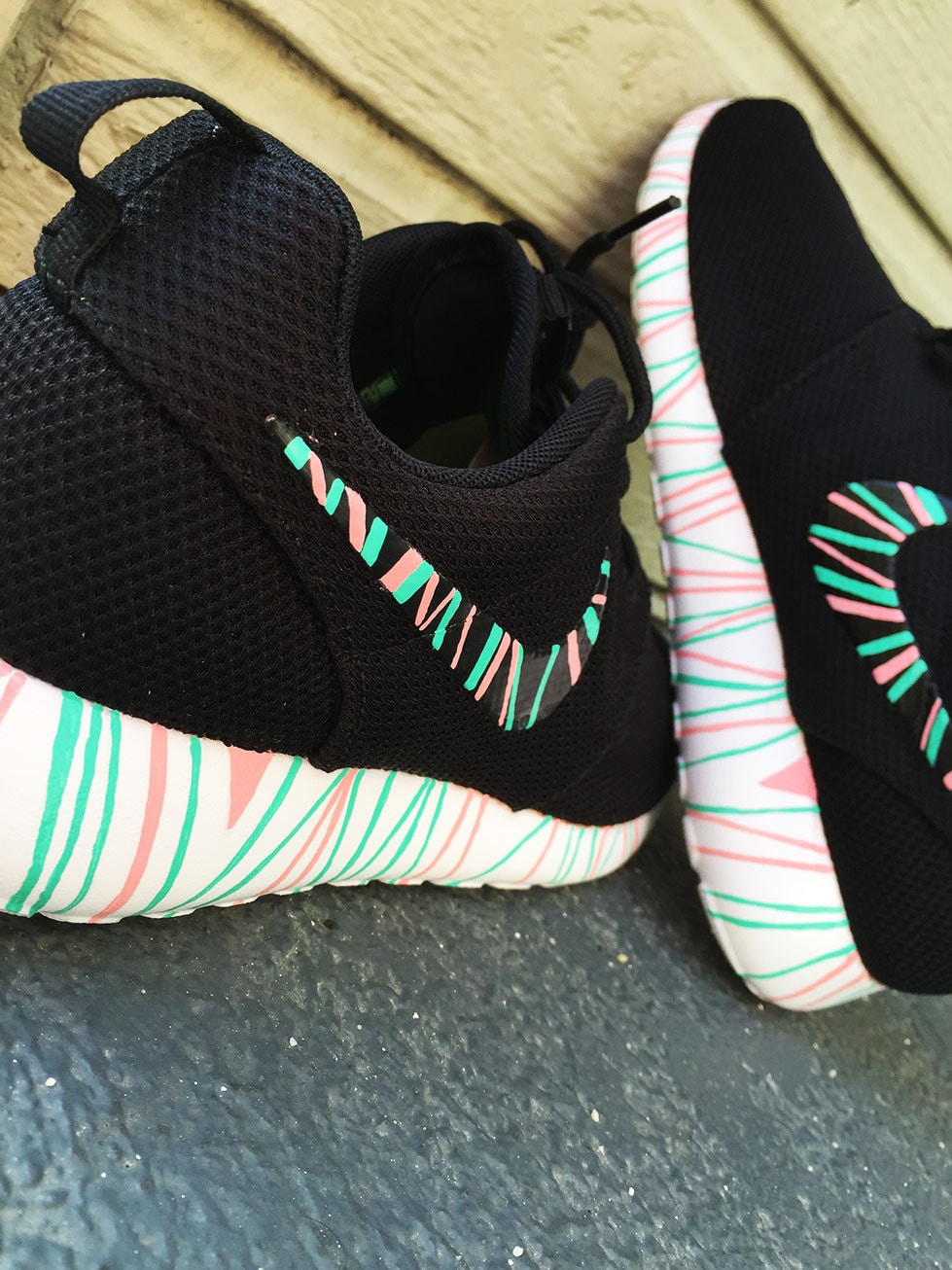 custom roshe run for sale