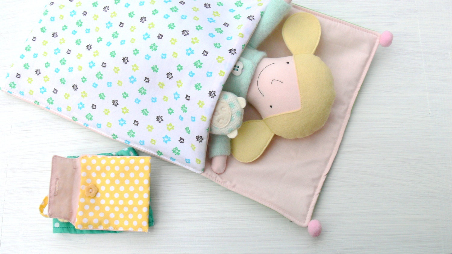 sleeping bag for the doll made to order cloth by MiniwerkaToys