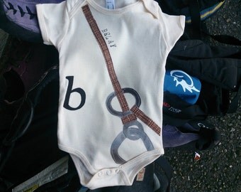 Organic Infant Bodysuit with Belaying Baby