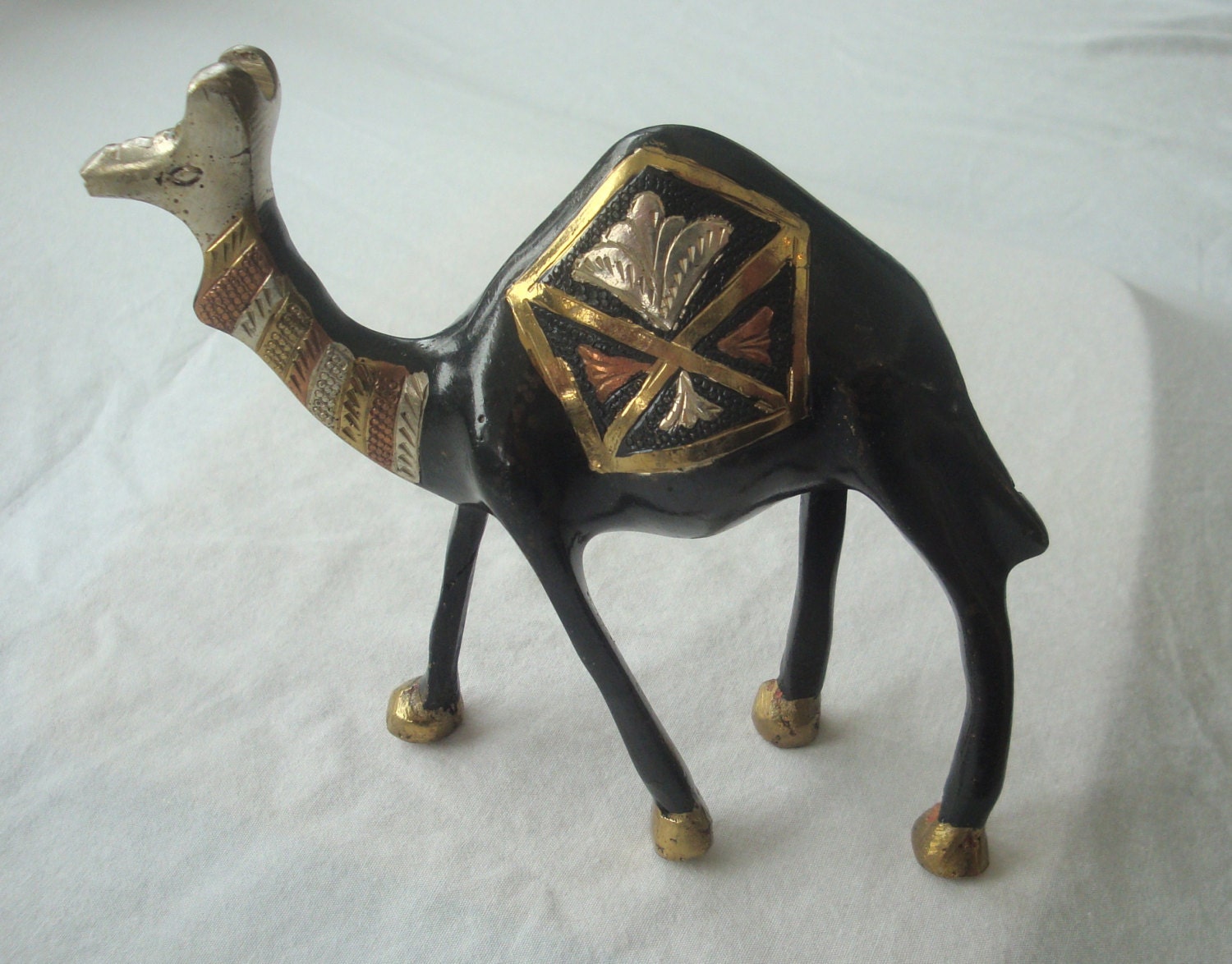 metal camel statue