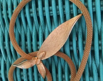 JUDY LEE Designer Necklace..goldtone..vintage 1950s..signed