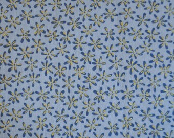 Fabric destash quilt cotton 1 yard Cafe au Lait Flowers with gold flecks on Blue background