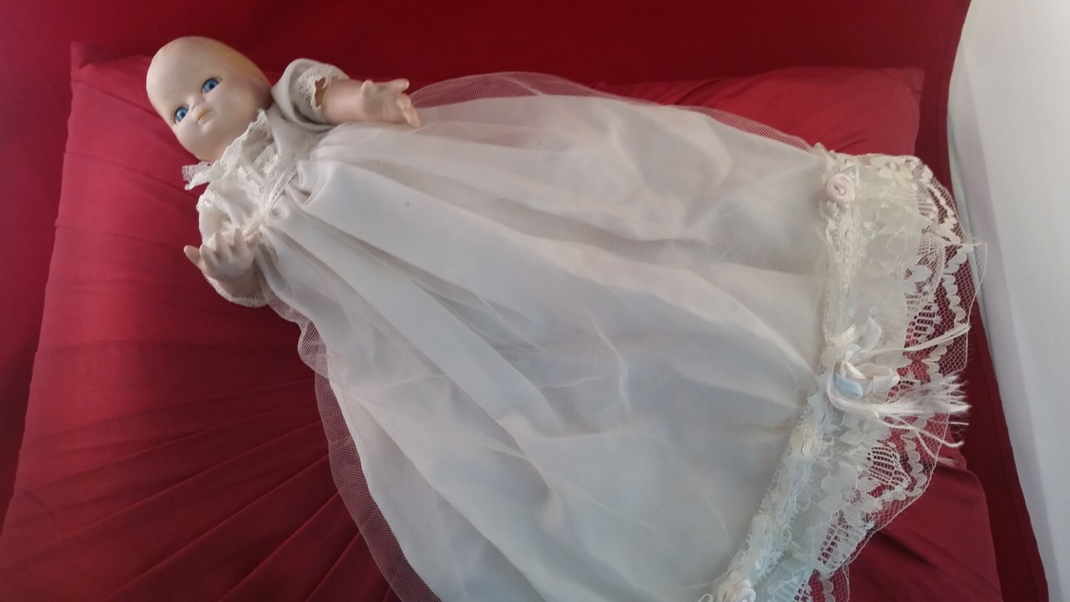 Vintage Porcelain Baby Doll Music Box Jesus by sistersvintageattic