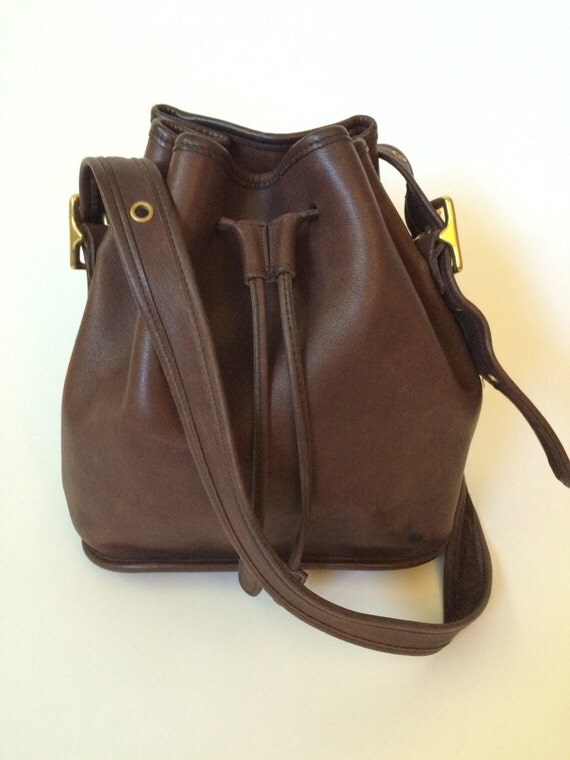 coach bucket bag crossbody