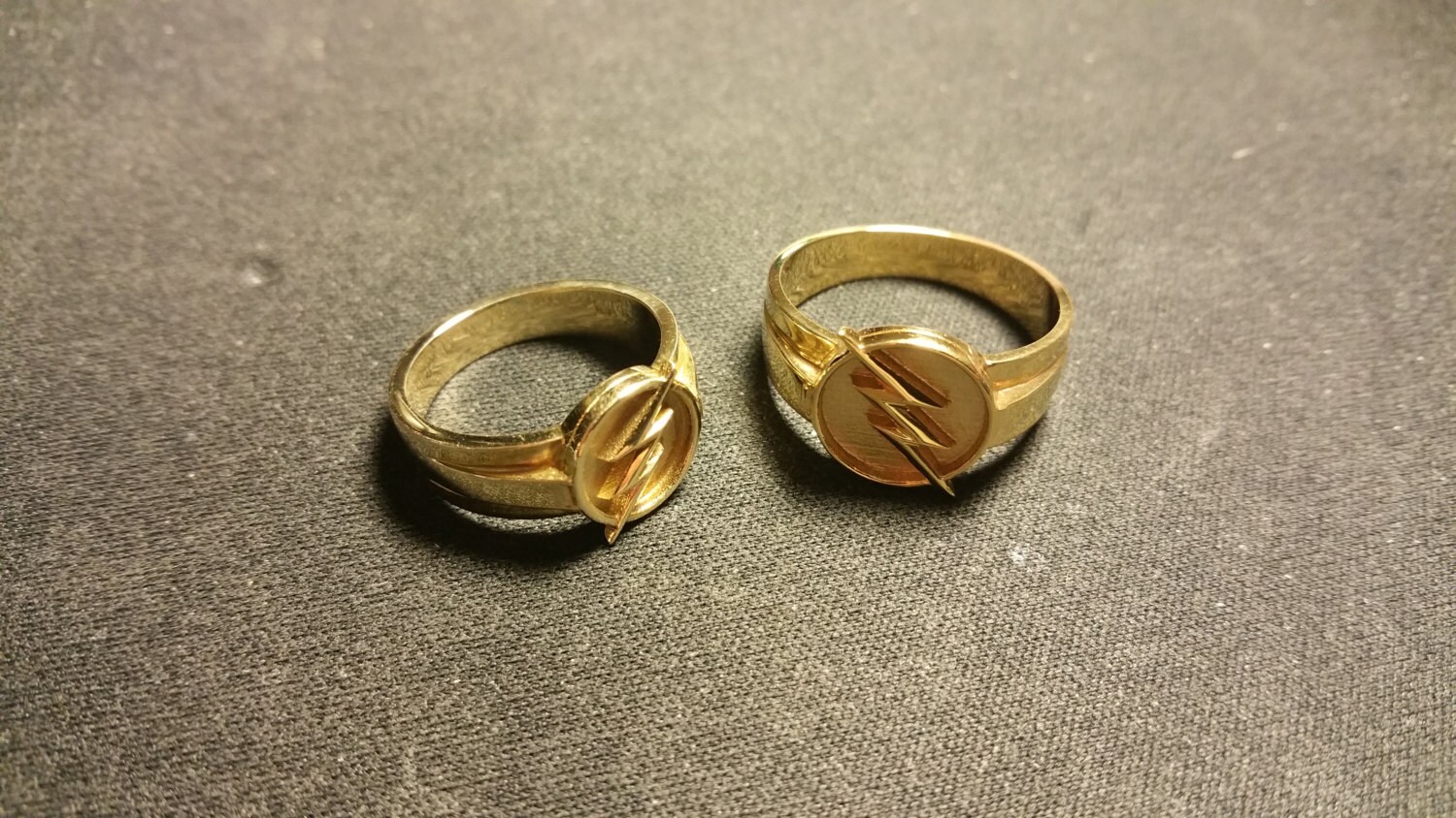 CW Flash/Reverse Flash Ring by ReplicaRings on Etsy