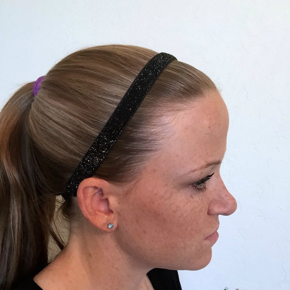 Glitter 5/8' velvet lined no slip headband. sports team