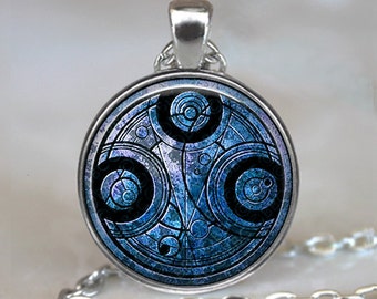 Time Lord Seal pendant, Dr Who necklace Dr Who pendant Dr Who jewelry Whovian jewelry Time Lord pendant brooch pin key chain key ring