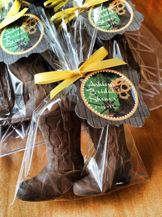 20 COWBOY SOAPS {10 Favors} Western Bridal Shower Favor, Wedding Soap