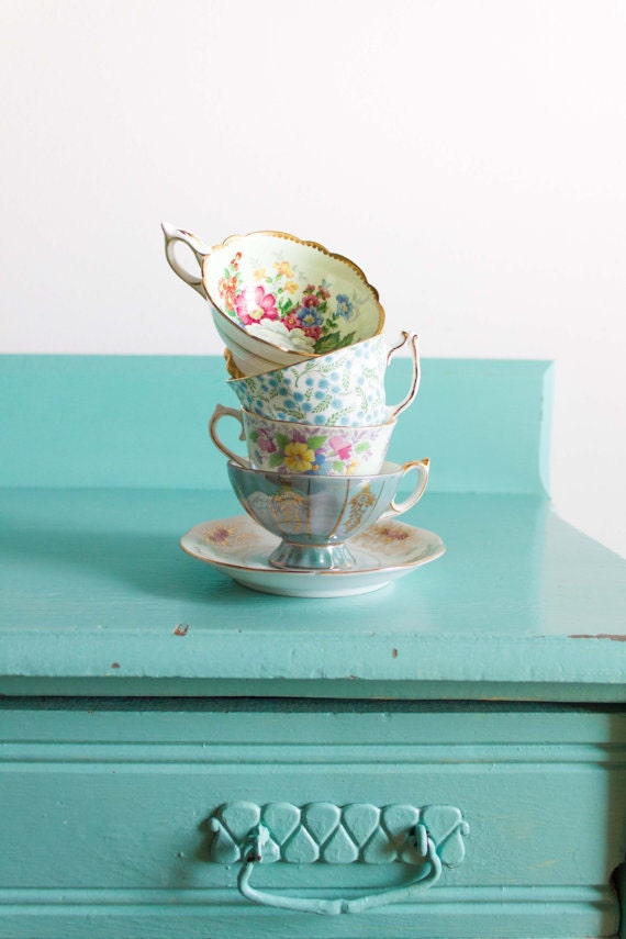 tea cup and saucer favors