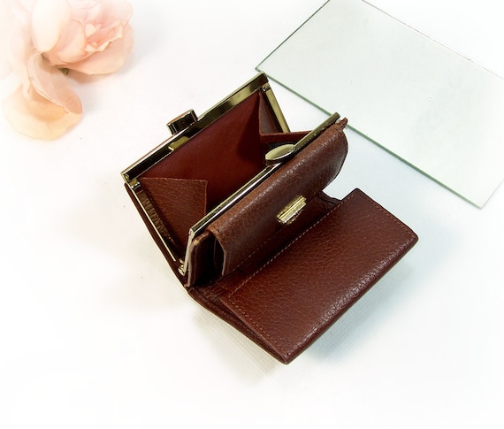 Womens Vintage Leather Wallet Coin by TheWhitePelican on Etsy