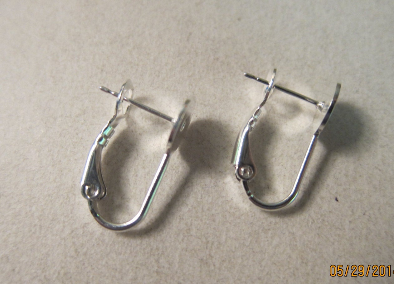 18.5mm SilverPlated HingedPost Earrings with 8mm Pad 2