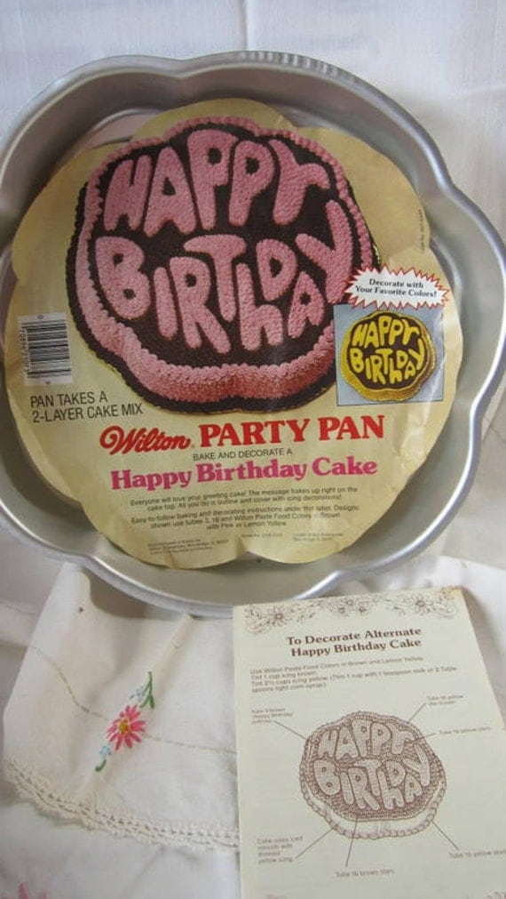 Wilton Happy Birthday Cake Pan With Insert and Instructions