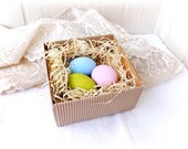 Wooden Easter eggs Pastel Set of 3 Easter decor Spring decor Eco-friendly Natural wooden toy Hand-painted eggs Pretend kitchen
