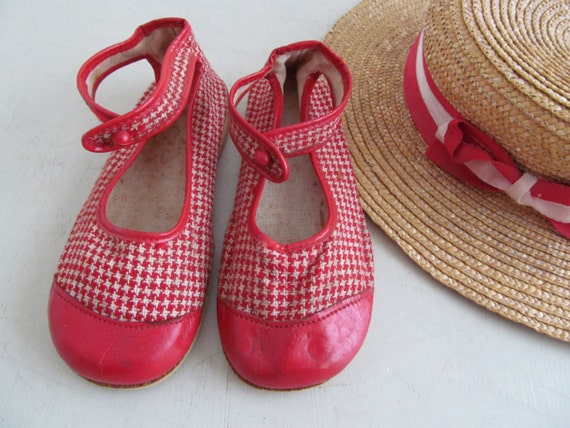 Adorable petite pair vintage French childrens shoesRed Mary