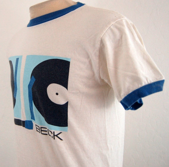 90s Beck Two Turntables and a Microphone Vintage Ringer T