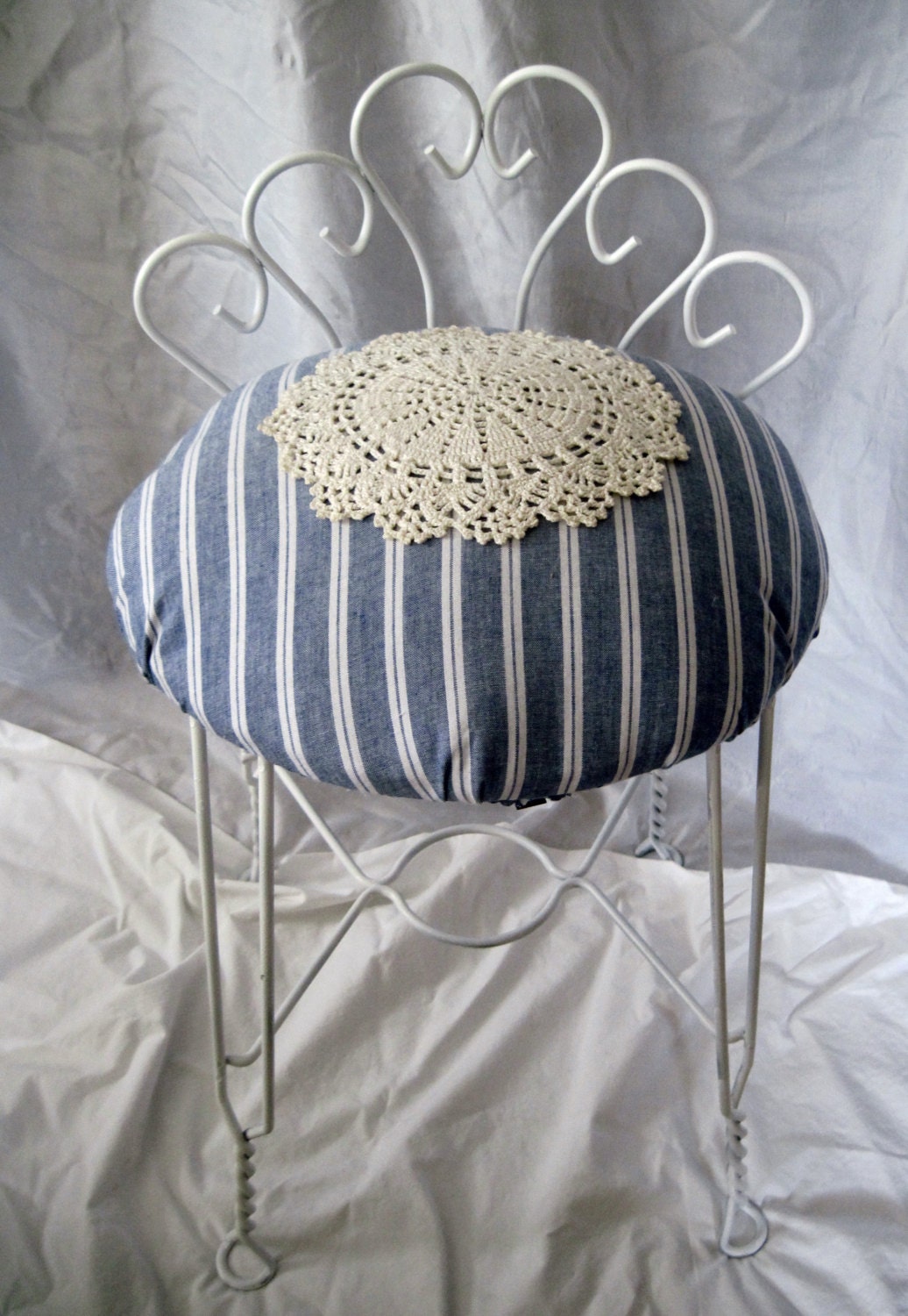 vanity chair vintage vanity stool budoir chair shabby chic vanity chair vintage vanity stool budoir chair shabby chic