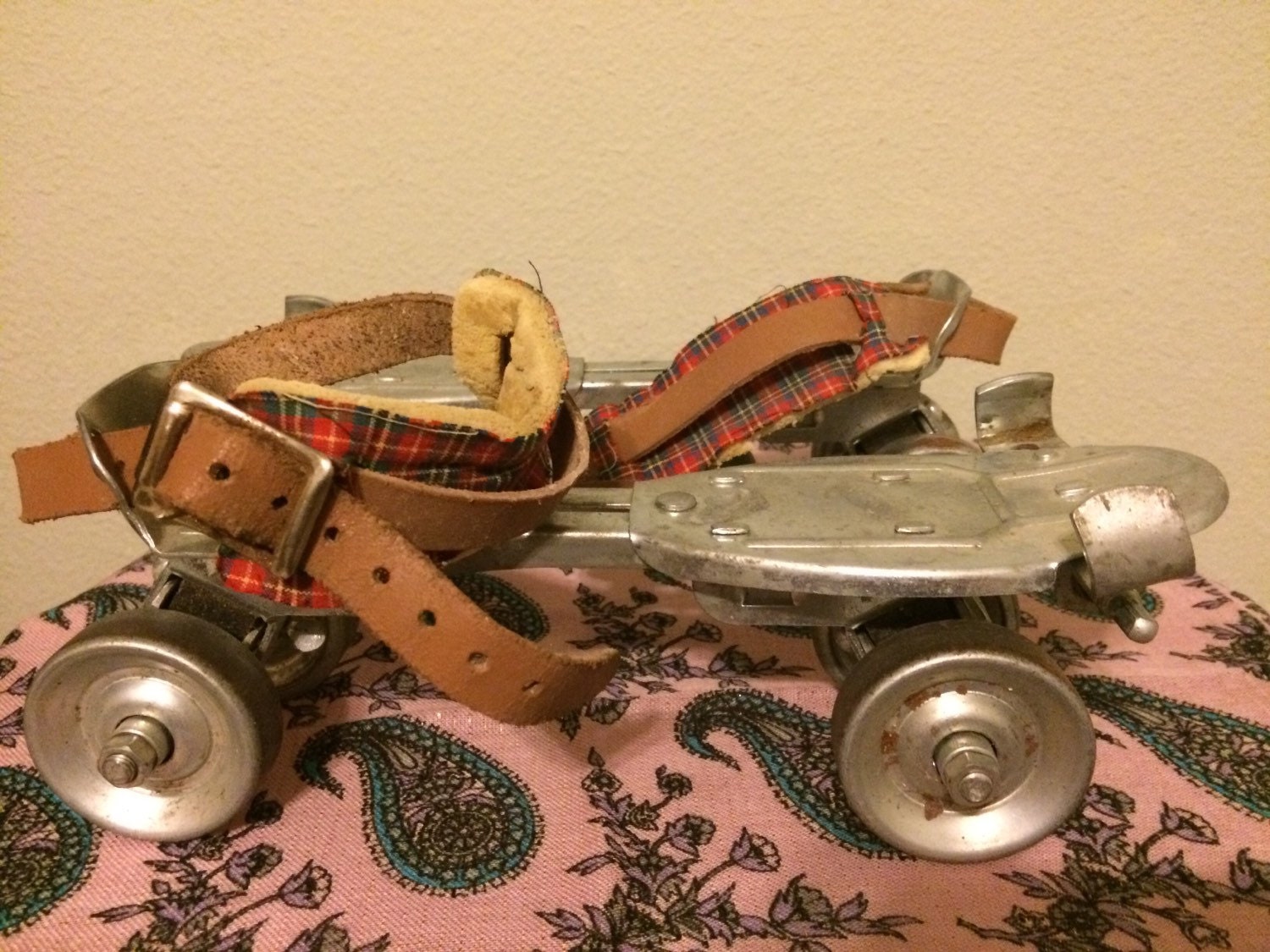 Hustler Speed King Metal Roller Skates by SincerelyNotYours