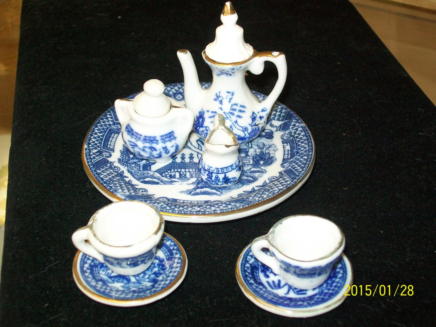 blue willow childs tea set